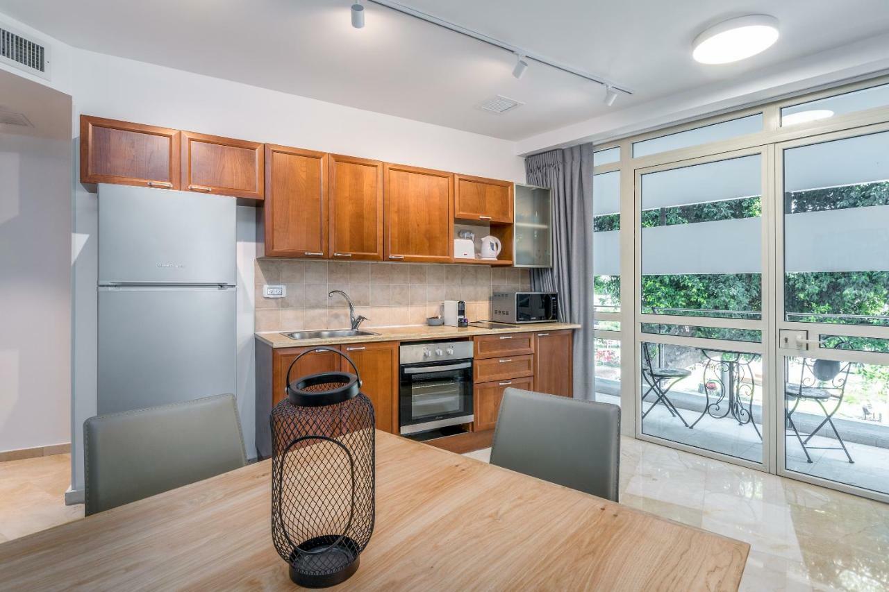 Dizengoff Square Superb 1 Bedroom With Balcony Tel Aviv Luaran gambar